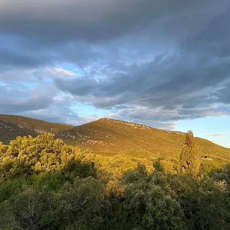 فيلة Mas Grenadine, Magnifique Du Piemont Cevenol